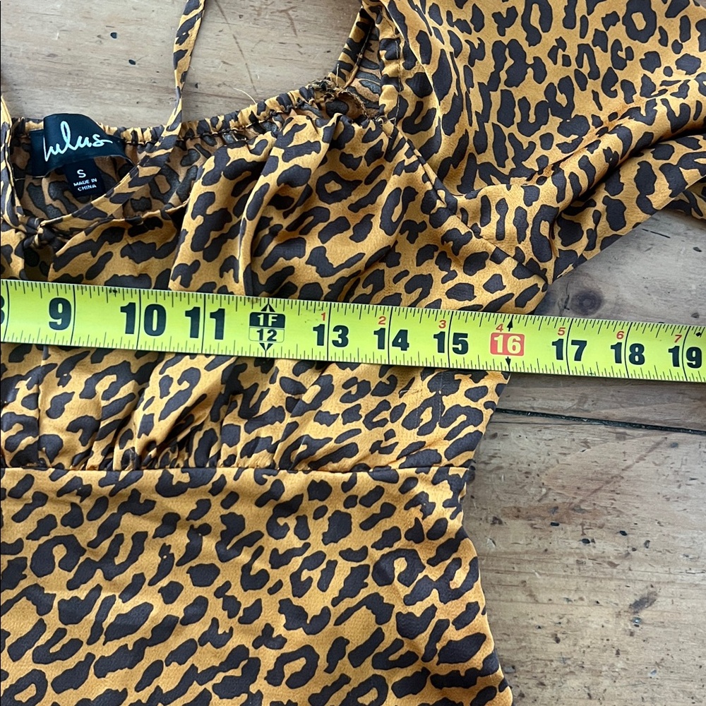 Lulus Burt orange leopard print top size S - Picture 12 of 12